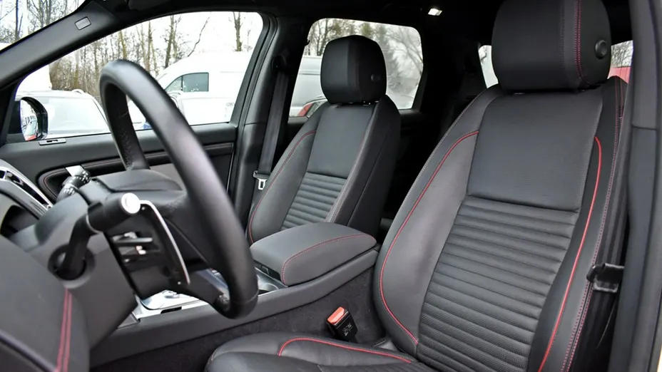 LAND ROVER Discovery Sport -