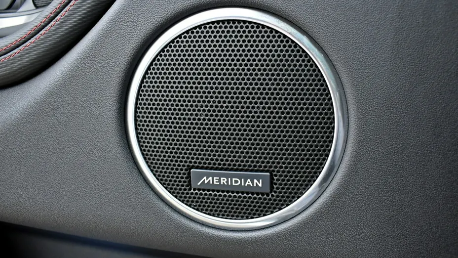 LAND ROVER Discovery Sport -