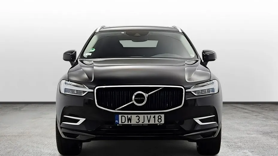 VOLVO XC60 -