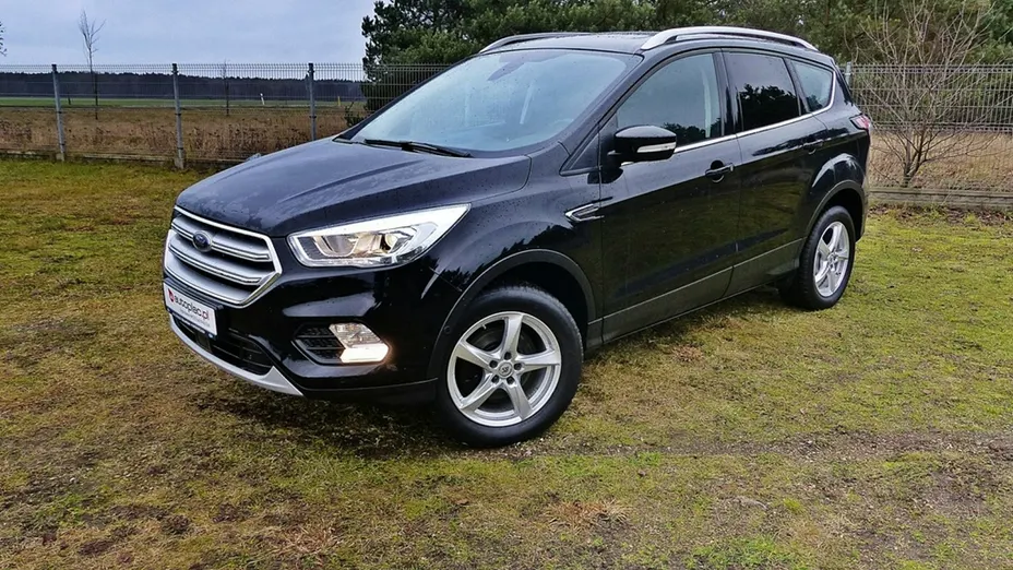 FORD Kuga -