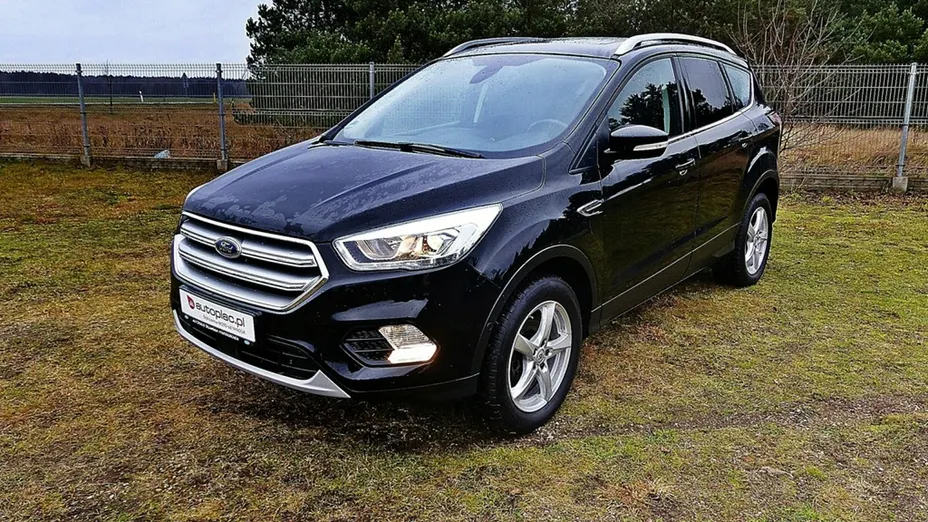 FORD Kuga -