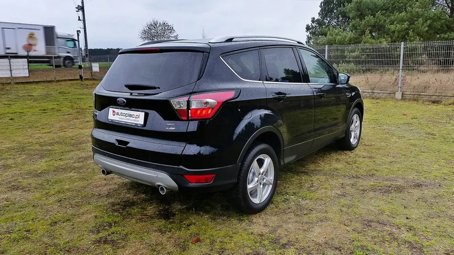 FORD Kuga -