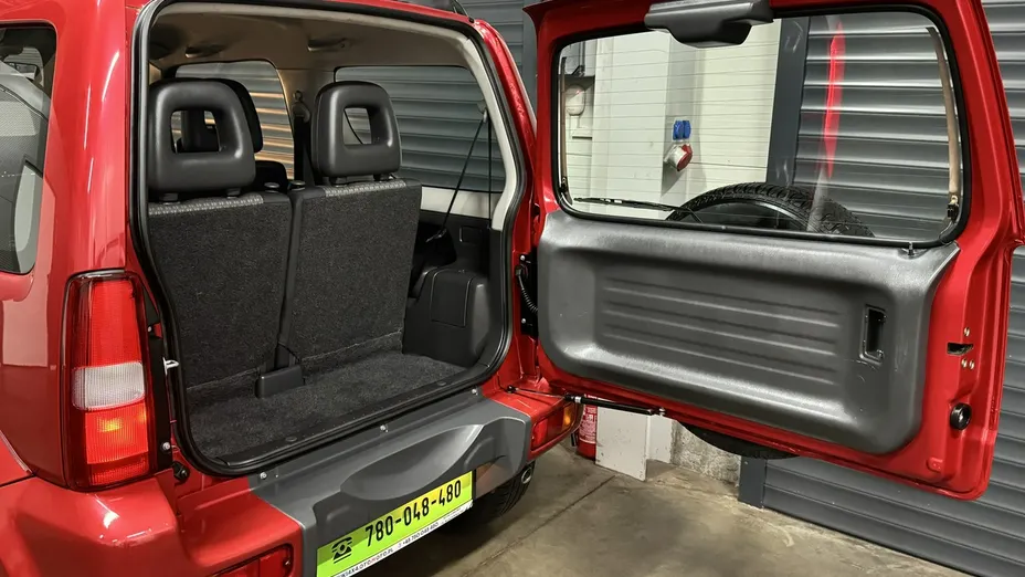 SUZUKI Jimny -
