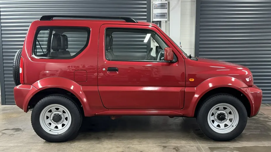 SUZUKI Jimny -