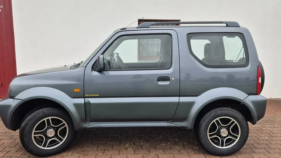 SUZUKI Jimny -