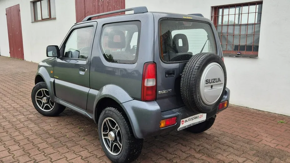 SUZUKI Jimny -