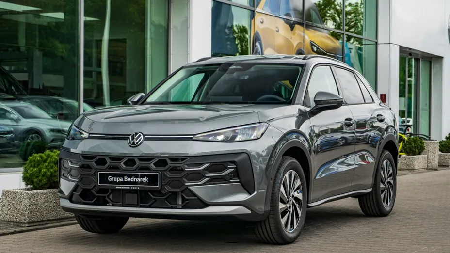 VOLKSWAGEN T-ROC -