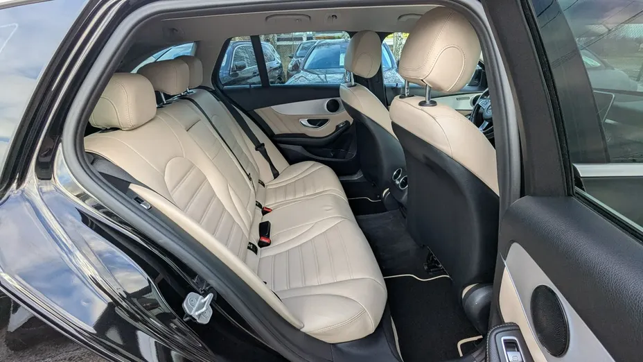 MERCEDES-BENZ C Klasa -