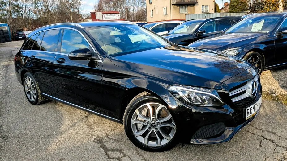 MERCEDES-BENZ C Klasa -