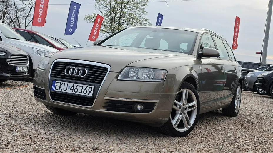 AUDI A6 -