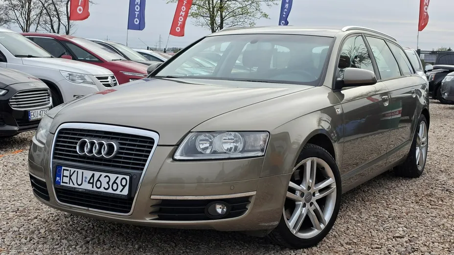 AUDI A6 -