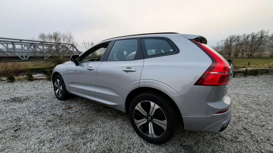 VOLVO XC60 -