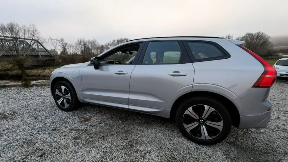 VOLVO XC60 -