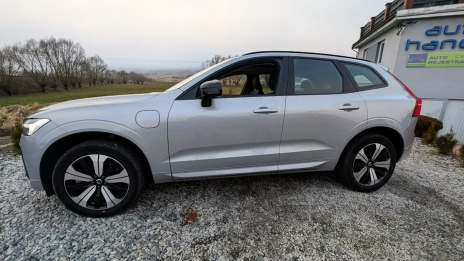 VOLVO XC60 -