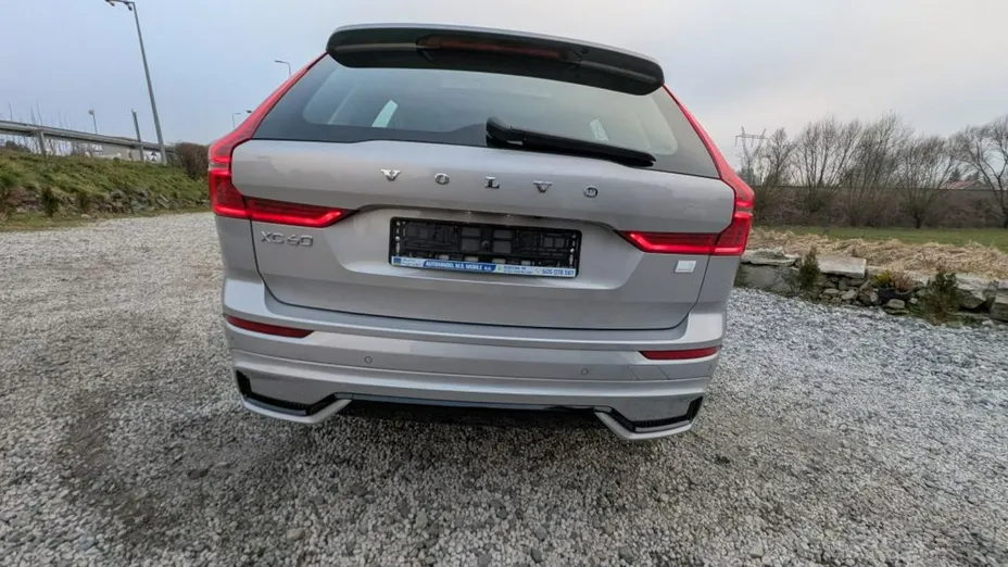VOLVO XC60 -