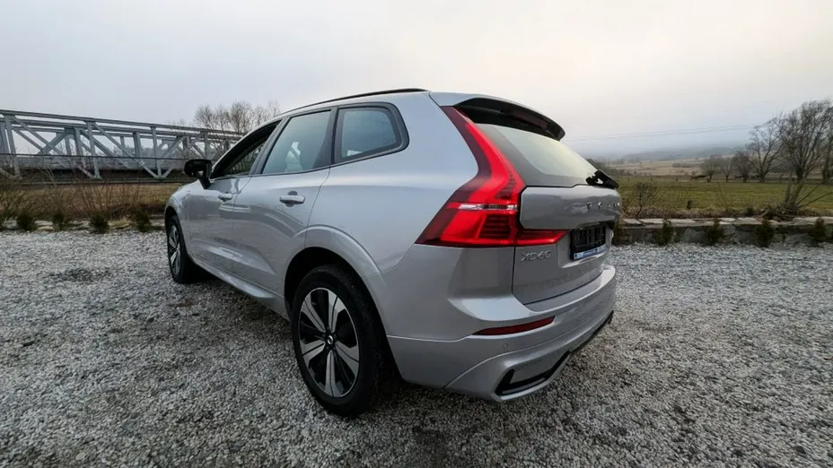 VOLVO XC60 -