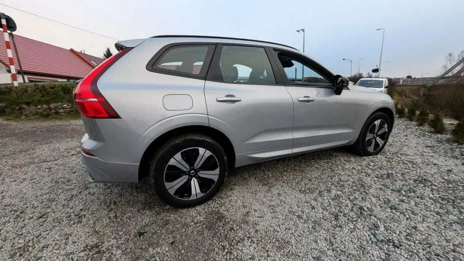 VOLVO XC60 -