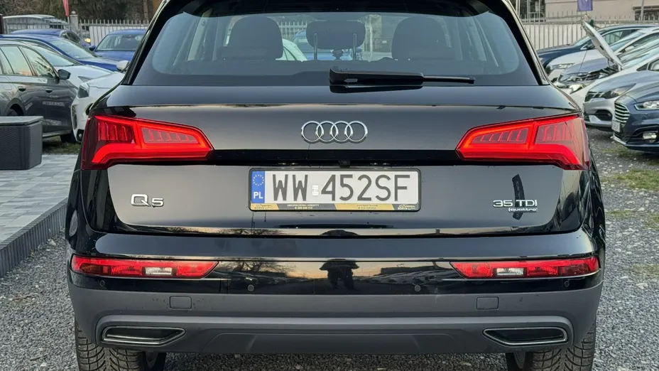 AUDI Q5 -