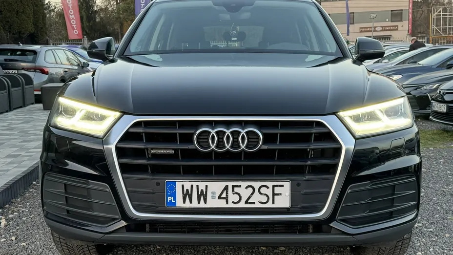 AUDI Q5 -