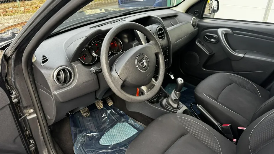 DACIA Duster -