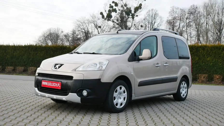 PEUGEOT Partner -