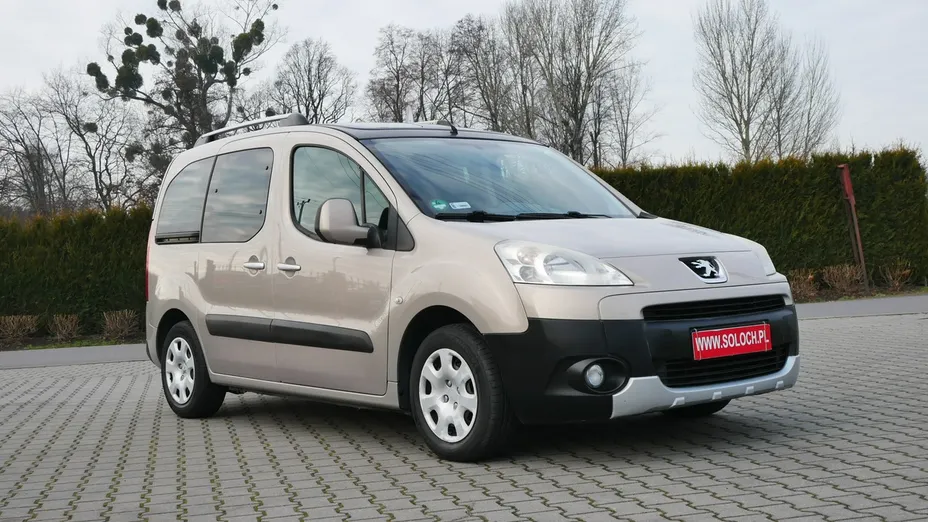 PEUGEOT Partner -