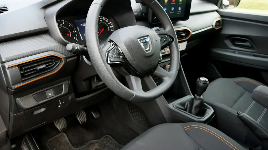 DACIA Sandero -