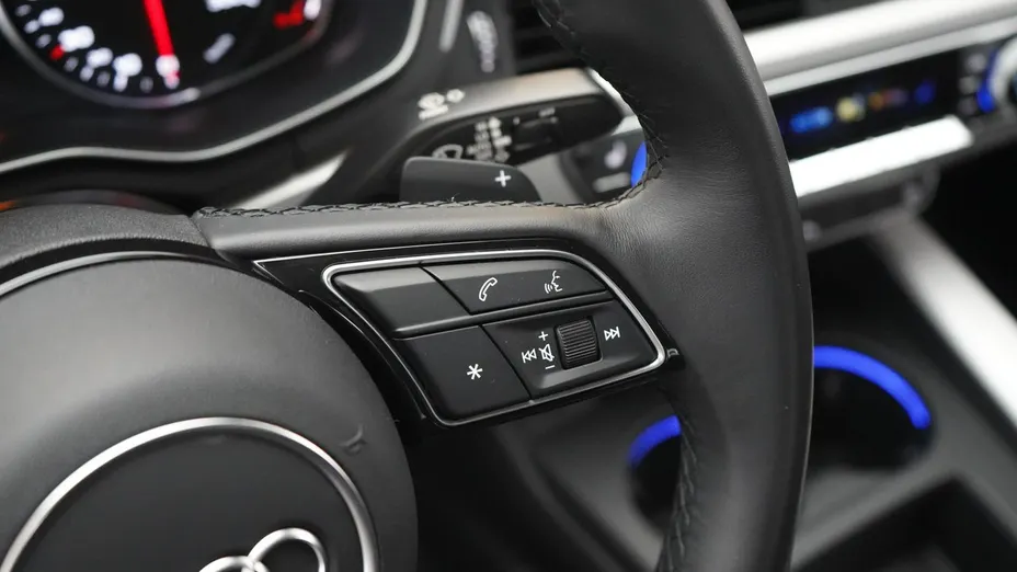 AUDI A4 A4 35 TFSI mHEV S tronic