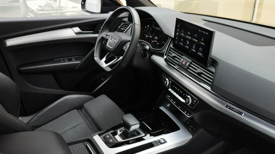 AUDI Q5 Q5 40 TFSI mHEV Quattro S Line S tronic