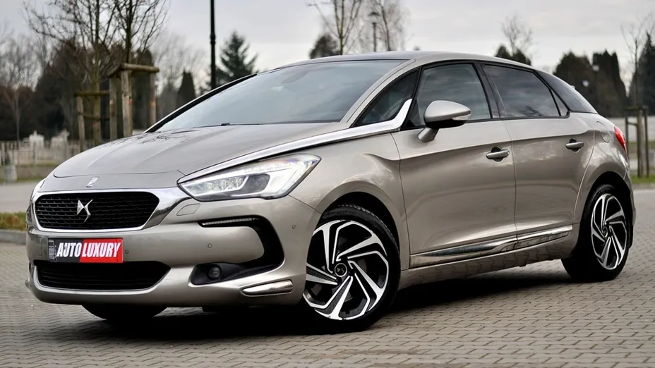 CITROEN DS5 -