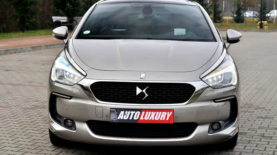 CITROEN DS5 -