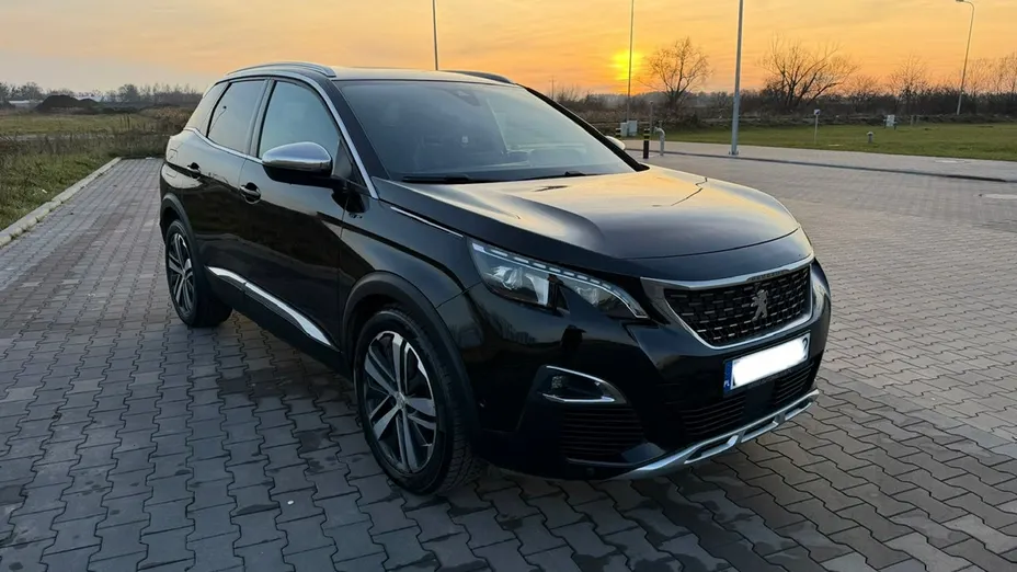 PEUGEOT 3008 -