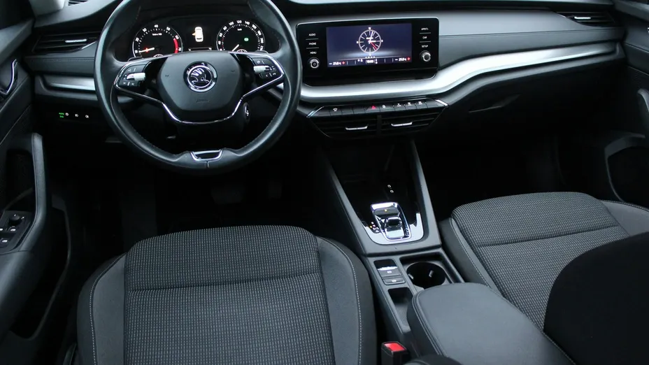 SKODA Octavia -