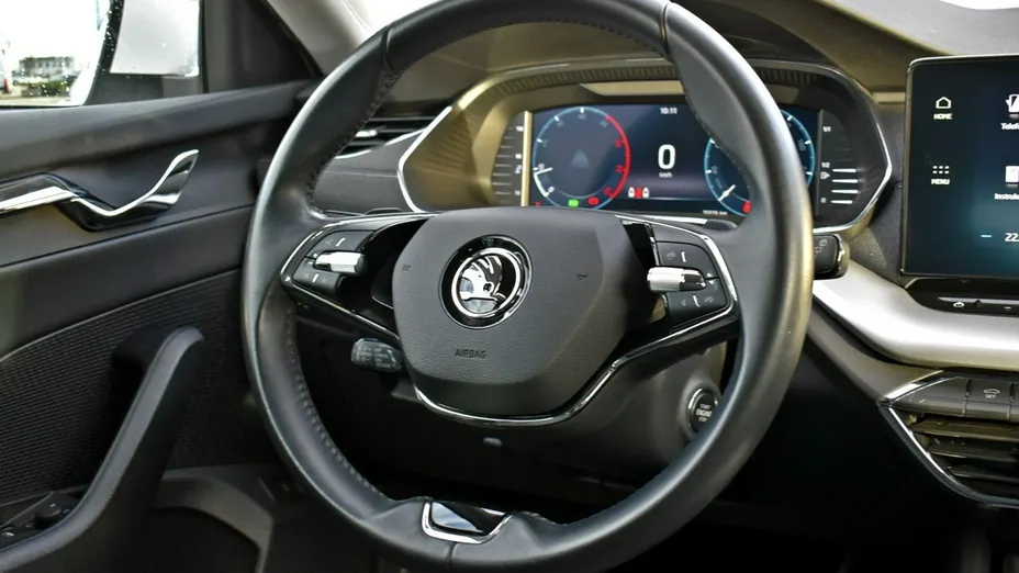 SKODA Octavia -