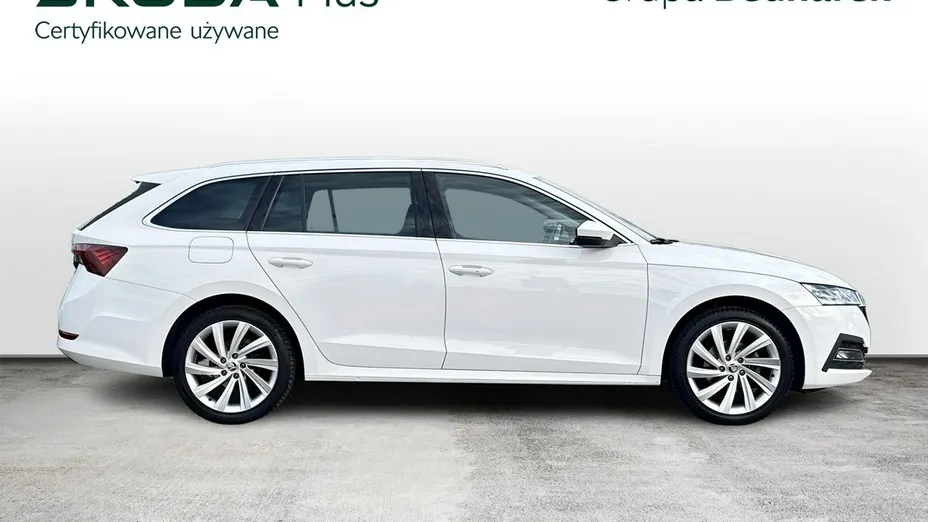 SKODA Octavia -