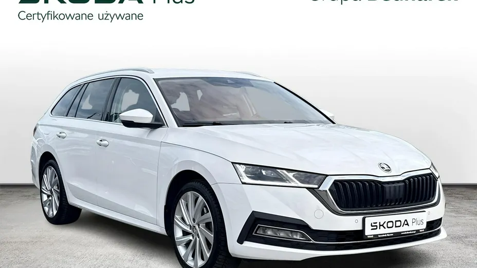 SKODA Octavia -