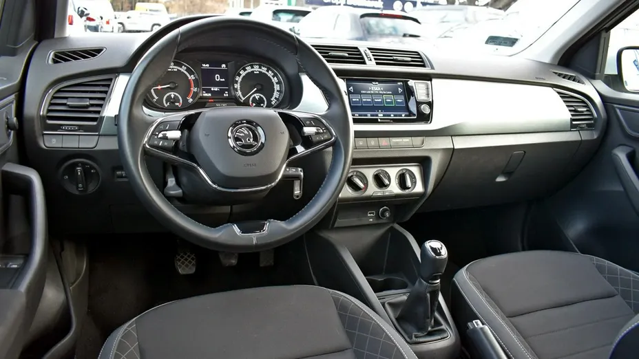 SKODA Fabia -