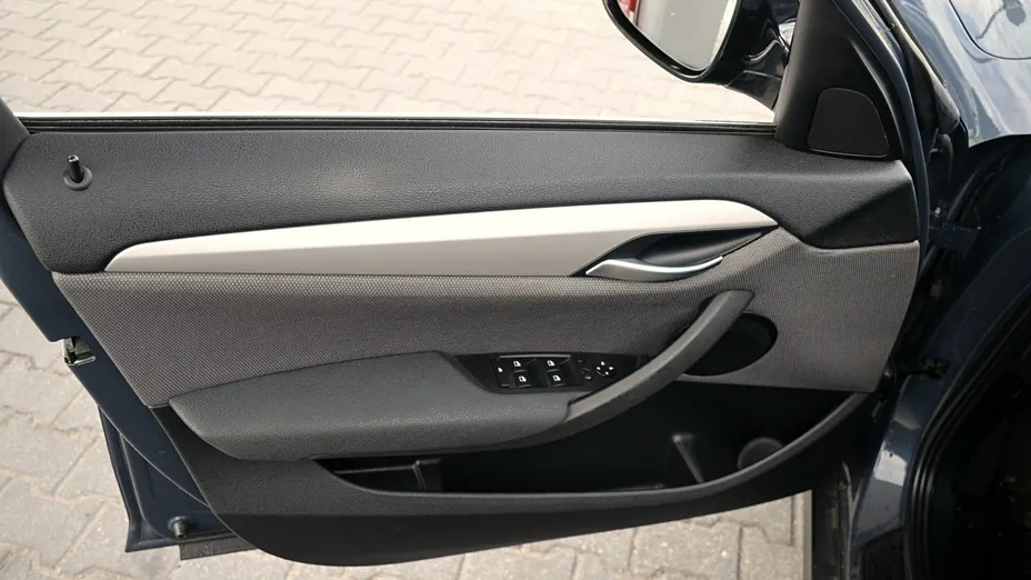 BMW X1 -