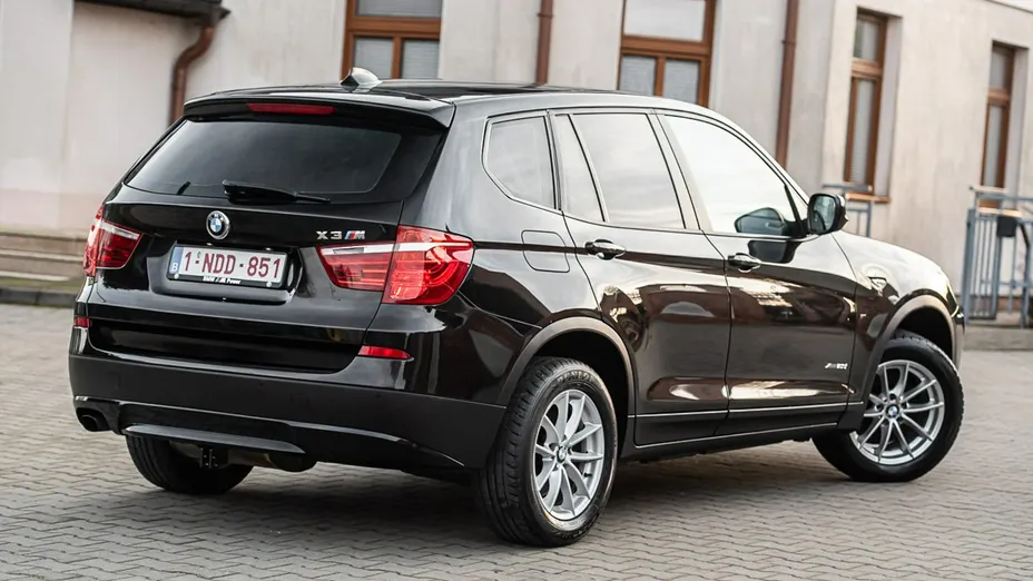 BMW X3 -