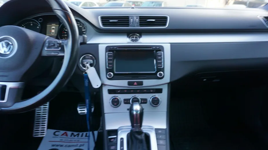 VOLKSWAGEN CC -