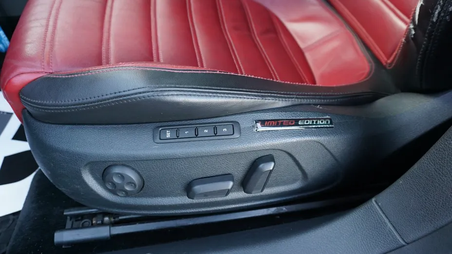 VOLKSWAGEN CC -