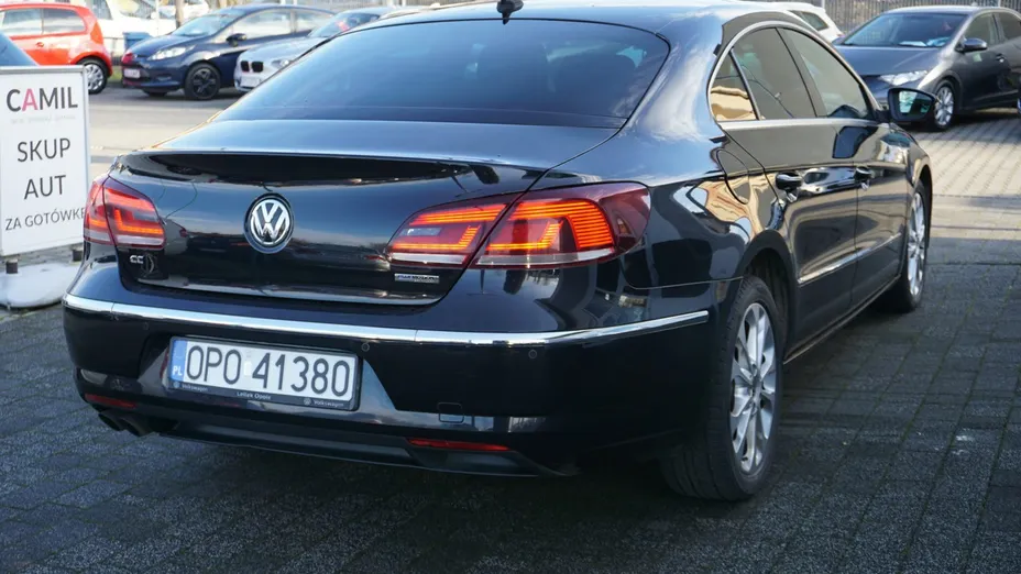 VOLKSWAGEN CC -