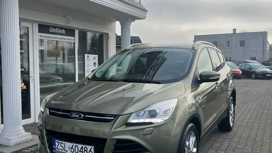 FORD Kuga -