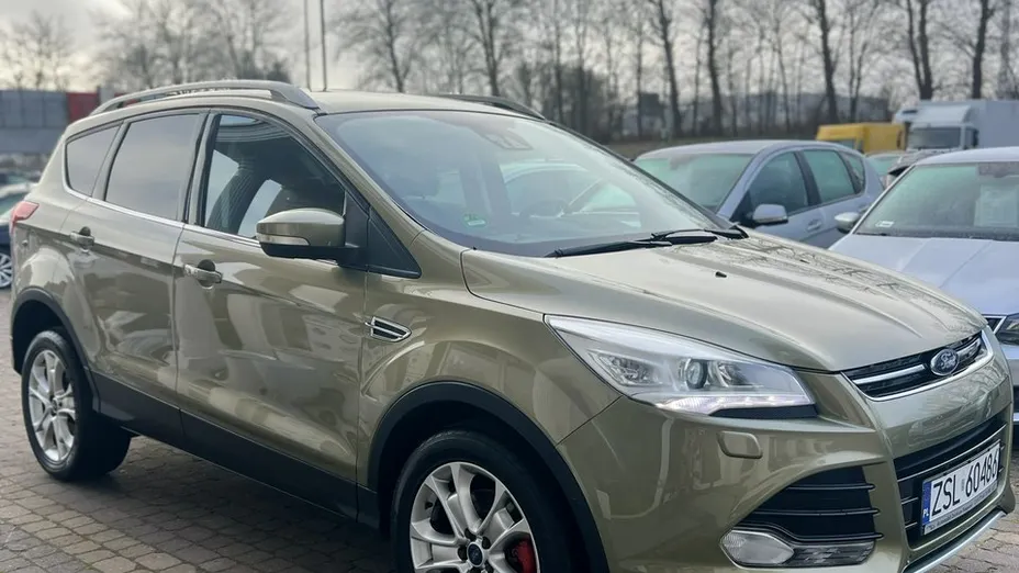 FORD Kuga -