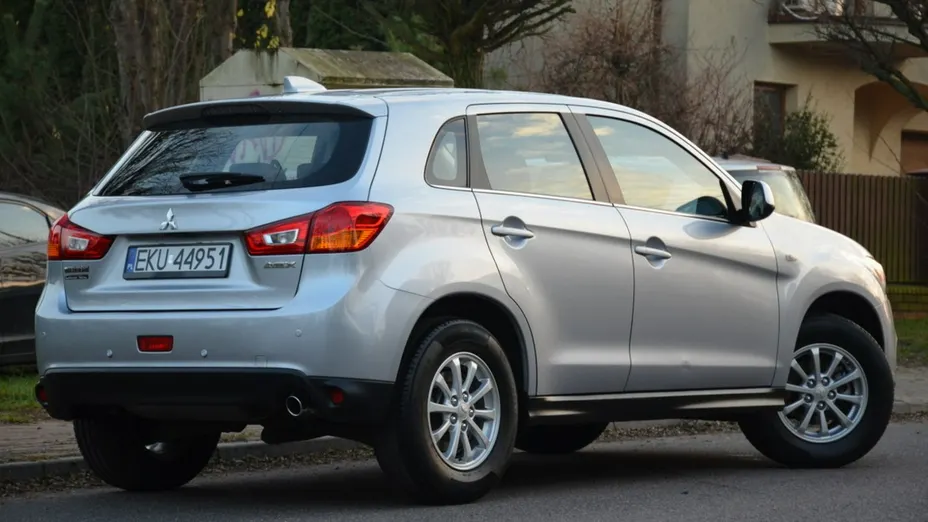 MITSUBISHI ASX -
