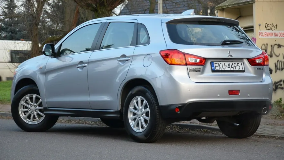MITSUBISHI ASX -