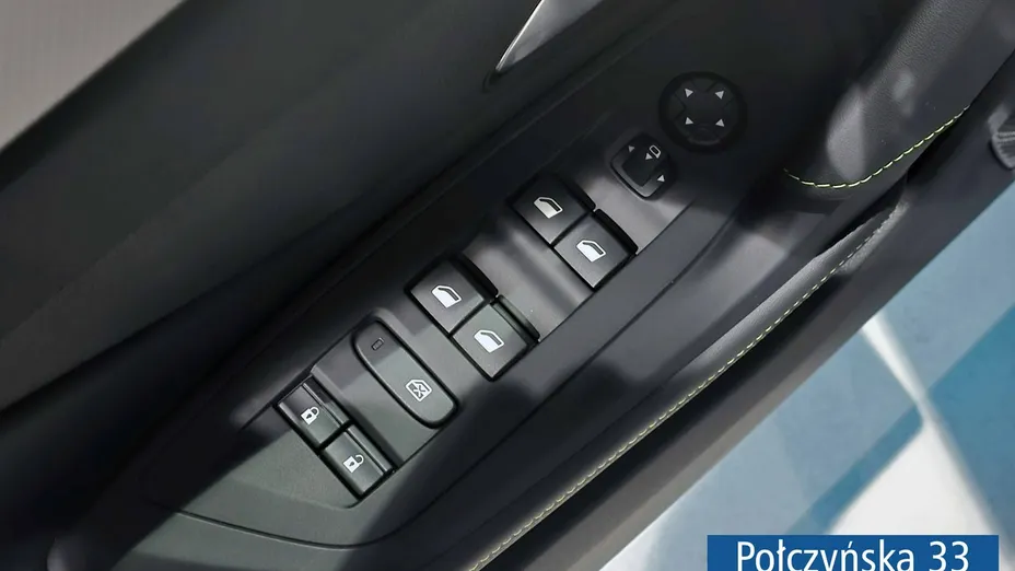 PEUGEOT 308 -