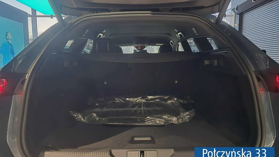 PEUGEOT 308 -