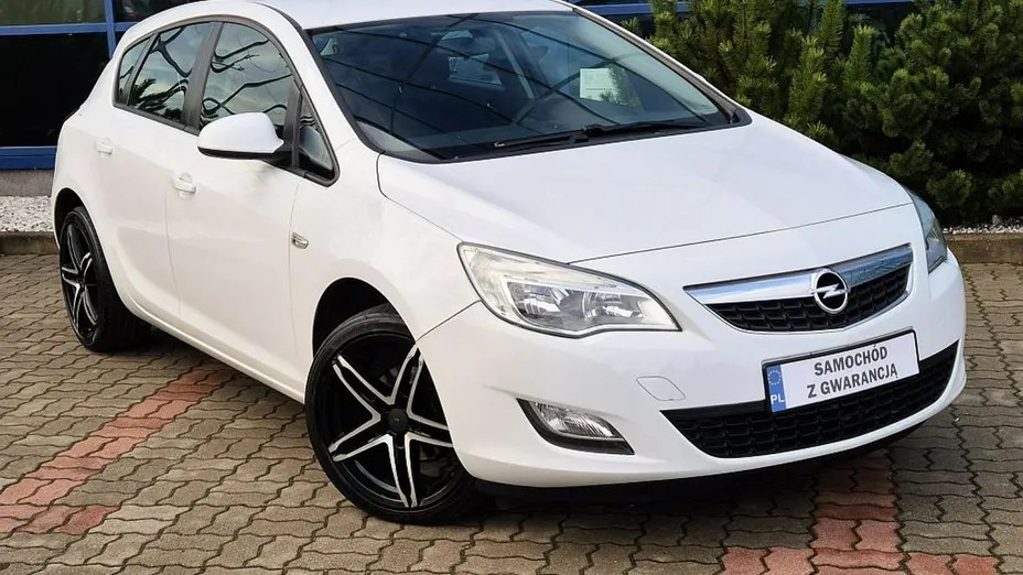 OPEL Astra -