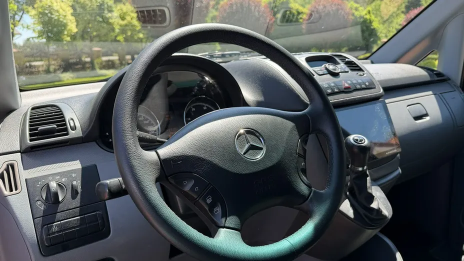 MERCEDES-BENZ Vito -